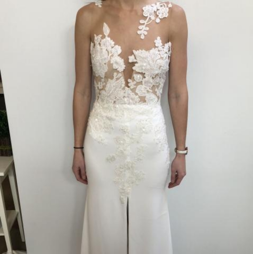 Pronovias Wedding Dress